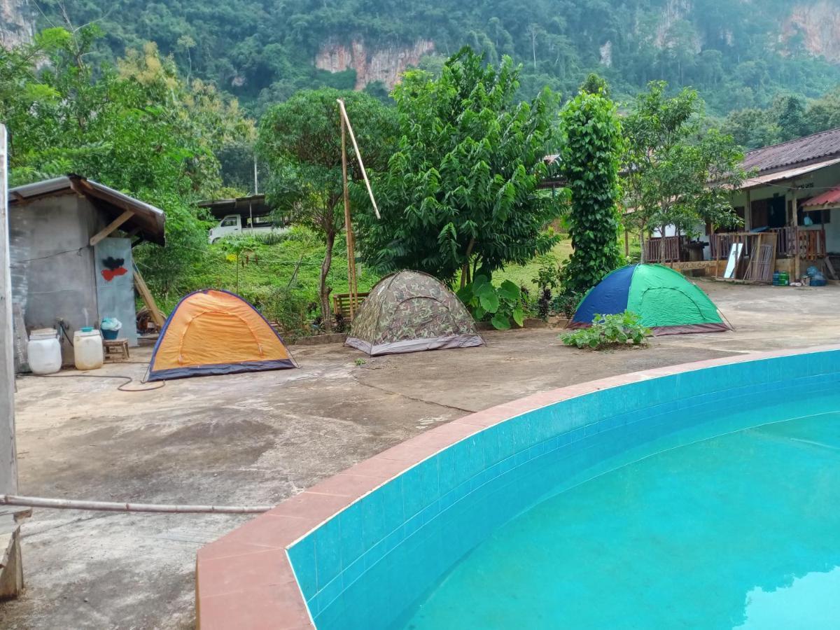 מלון Ban Phathok Nongkhiaw Campingsite Swimming Pool מראה חיצוני תמונה
